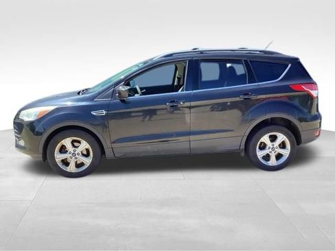 Used 2014 Ford Escape SE w/ Equipment Group 201A FWD image 1