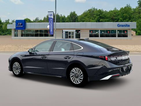 New 2026 Hyundai Sonata Limited image 4