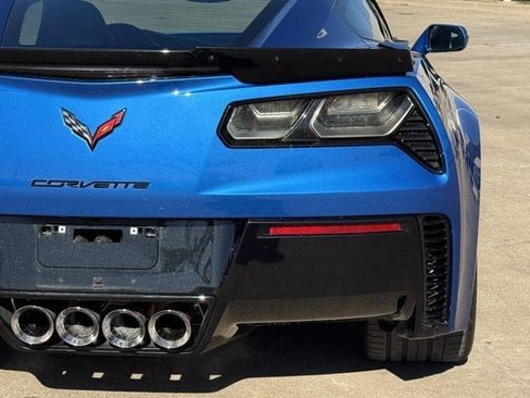Used 2016 Chevrolet Corvette Z06 w/ 2LZ Preferred Equipment Group image 8