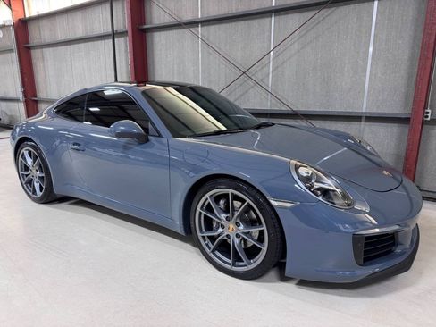 Used 2017 Porsche 911 Carrera RWD image 36