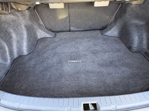 Used 2013 Toyota Corolla LE FWD image 13