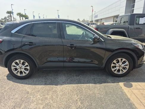 Used 2023 Ford Escape Active w/ Tech Pack #2 image 2