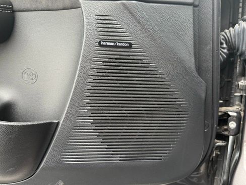 Used 2023 Dodge Challenger SRT Hellcat image 19