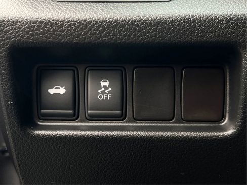 Used 2016 Nissan Altima 2.5 SR FWD image 26