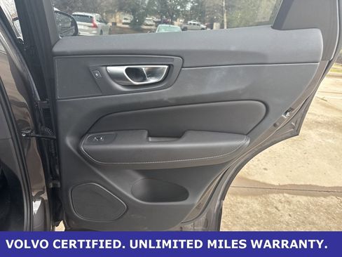 Certified 2024 Volvo XC60 B5 Ultimate image 16