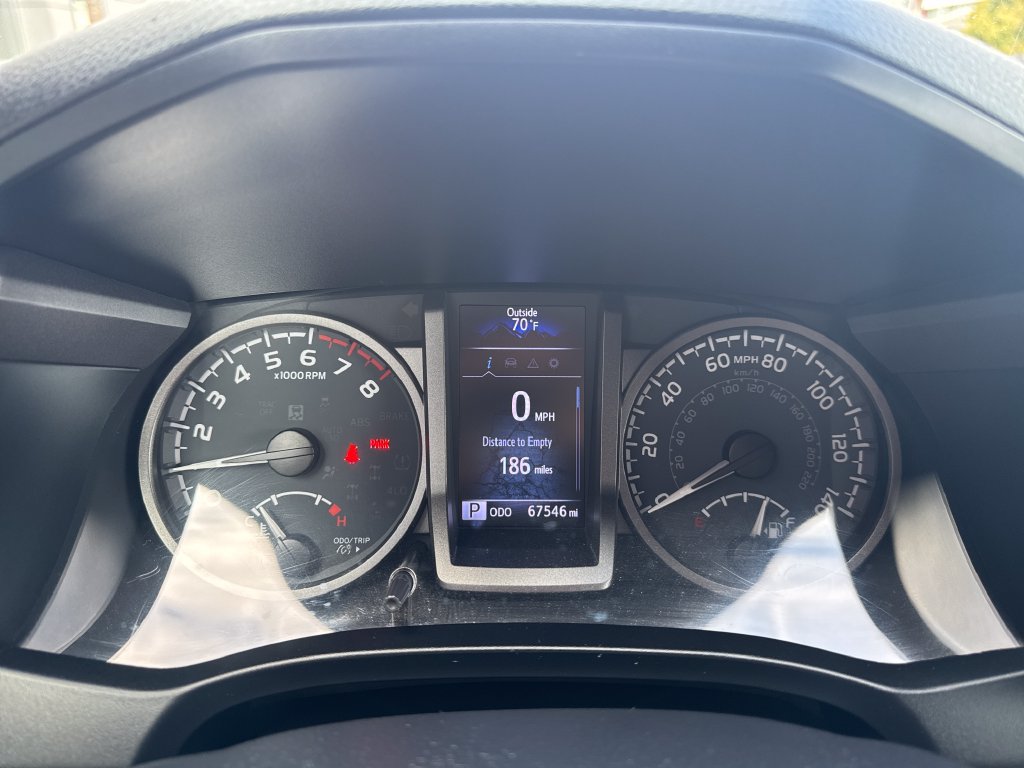 Certified 2020 Toyota Tacoma TRD Off-Road w/ Technology Package AWD/4WD image 15