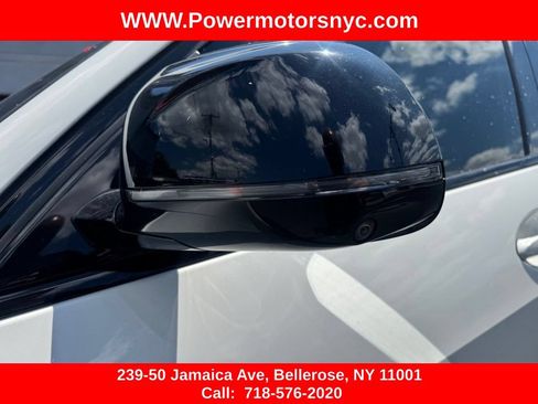 Used 2021 BMW X5 M w/ Competition Package AWD/4WD image 12