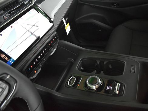 New 2026 Jeep Cherokee Limited AWD/4WD image 23