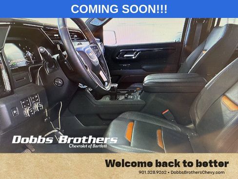 Used 2025 GMC Sierra 1500 AT4 image 6