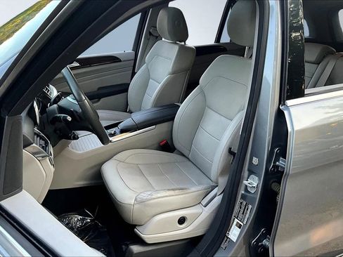 Used 2014 Mercedes-Benz ML 350 4MATIC w/ Premium 1 Package image 26