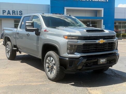 New 2026 Chevrolet Silverado 2500 Custom w/ Custom Value Package AWD/4WD image 2