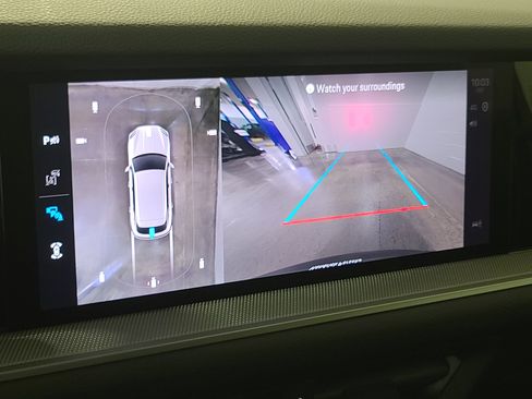 New 2026 Porsche Cayenne image 23