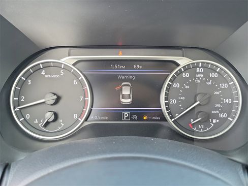 New 2025 Nissan Sentra SV w/ SV Premium Package image 7