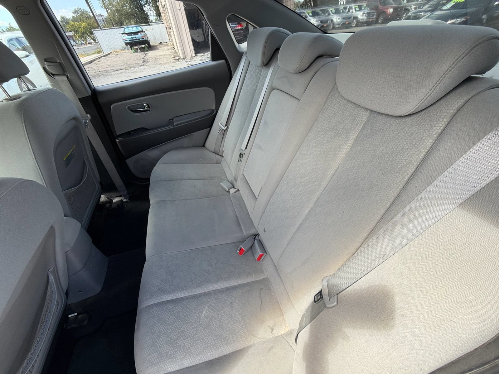 Used 2010 Hyundai Elantra GLS FWD image 25