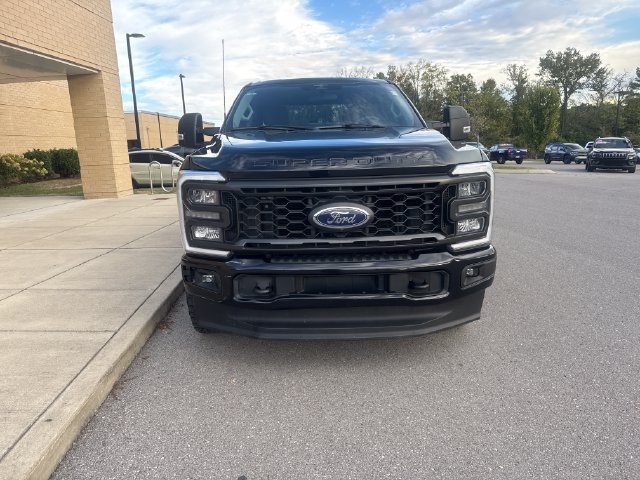 Used 2023 Ford F250 XL w/ STX Appearance Package AWD/4WD image 8