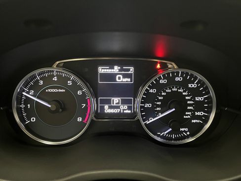 Used 2017 Subaru Crosstrek 2.0i Limited image 15