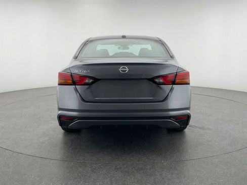 Used 2025 Nissan Altima 2.5 SV FWD image 7