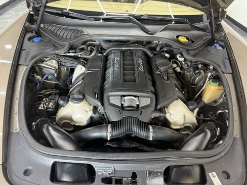 Used 2010 Porsche Panamera Turbo image 28