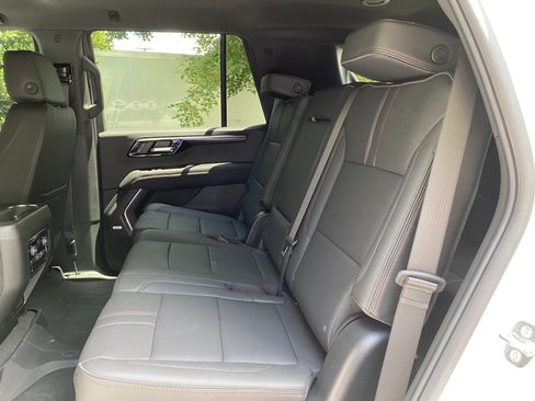 Used 2026 Chevrolet Tahoe RST w/ Comfort Package AWD/4WD image 36