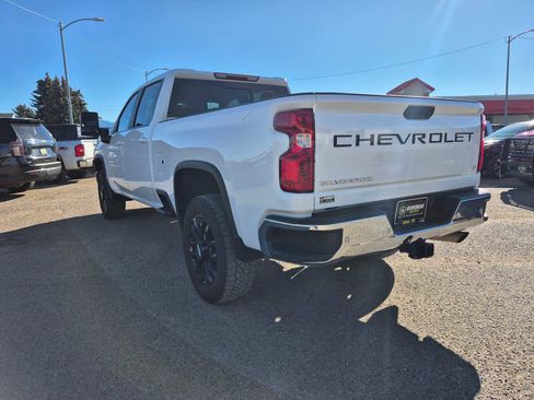 Used 2022 Chevrolet Silverado 2500 LT w/ All Star Edition image 7