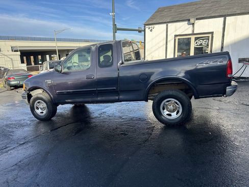 Used 2001 Ford F150 XLT image 12