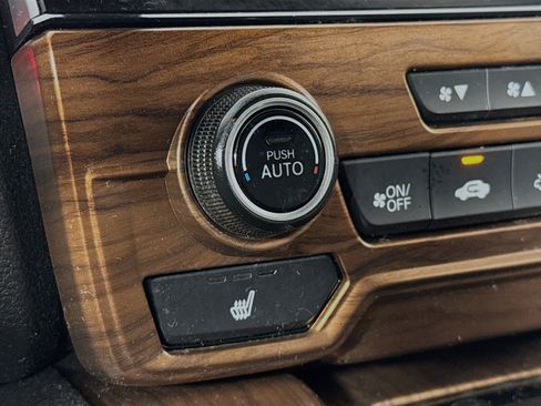 Certified 2020 Honda CR-V Touring image 20