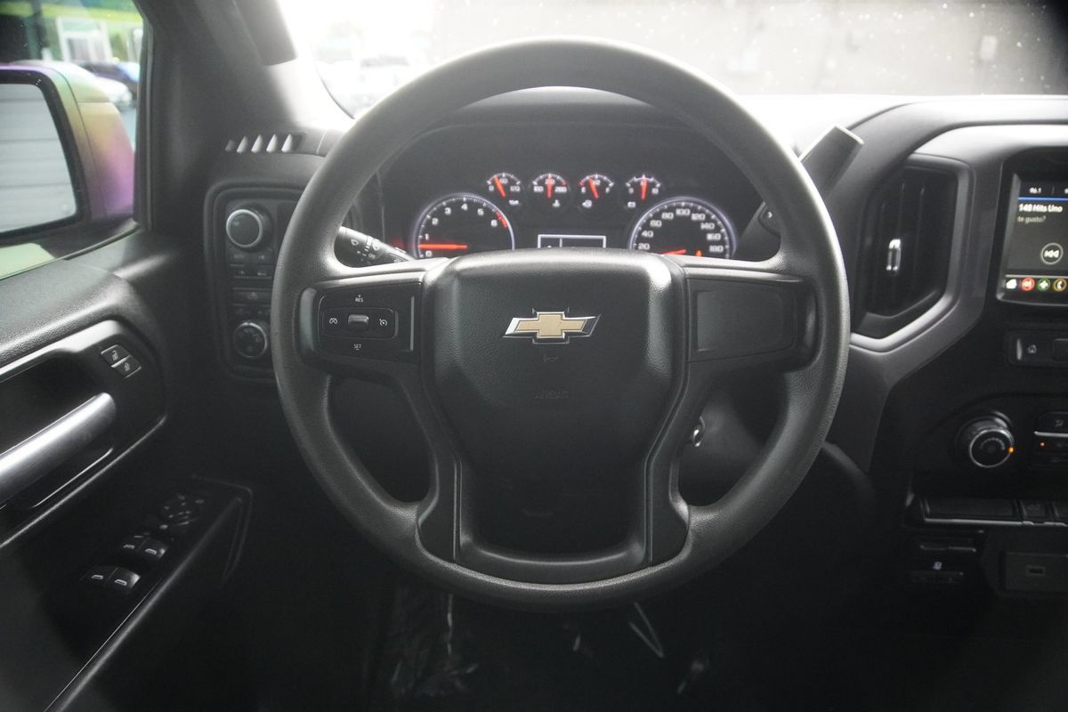 Used 2019 Chevrolet Silverado 1500 Custom w/ Custom Value Package AWD/4WD image 13