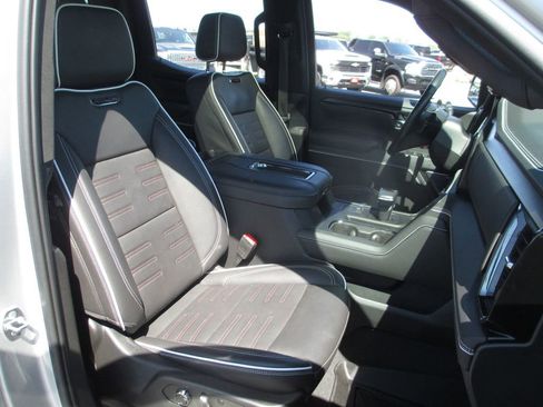 Used 2022 GMC Sierra 1500 AT4X AWD/4WD image 26