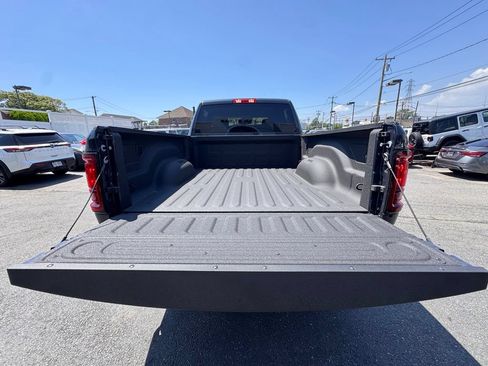 New 2026 RAM 2500 Big Horn AWD/4WD image 7