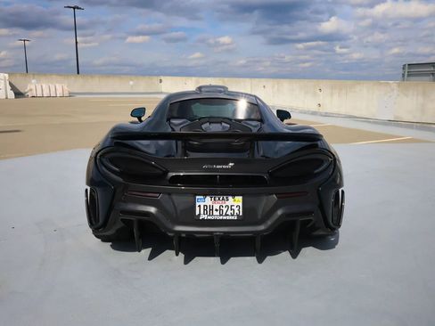 Used 2019 McLaren 600LT Coupe 2D image 15