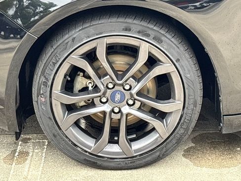 Used 2018 Ford Fusion SE w/ Equipment Group 601A image 12