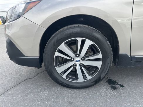 Used 2019 Subaru Outback 2.5i Limited image 17