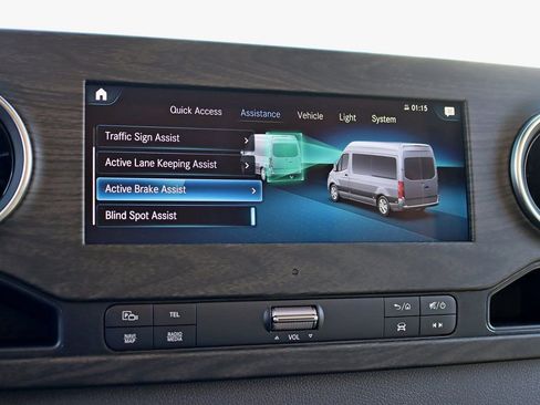 Used 2024 Mercedes-Benz Sprinter 3500 image 24