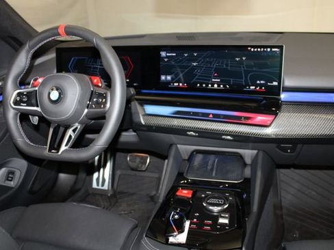 Used 2026 BMW M5 w/ Carbon Package AWD/4WD image 18