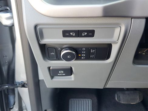 Certified 2022 Ford F150 XLT w/ Trailer Tow Package image 29