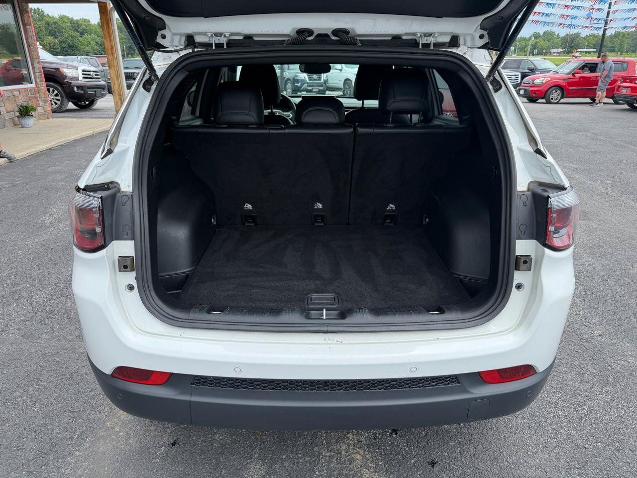 Used 2024 Jeep Compass Limited AWD/4WD image 6