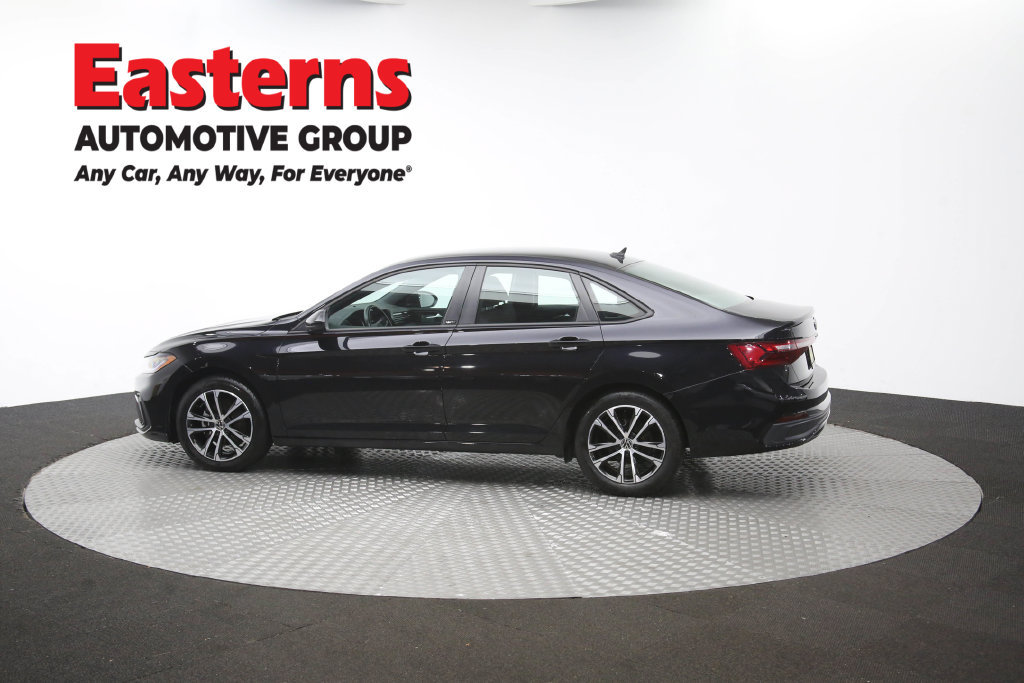Used 2025 Volkswagen Jetta Sport FWD image 63