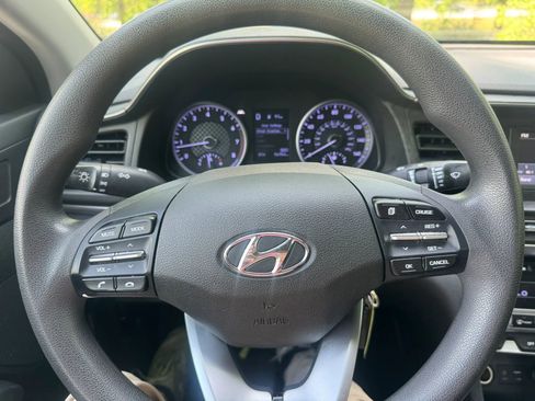 Used 2020 Hyundai Elantra SE w/ Cargo Package (C1) FWD image 26