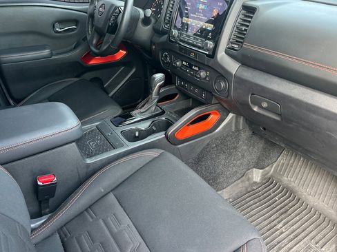 Used 2023 Nissan Frontier PRO-4X w/ Pro Convenience Package image 19