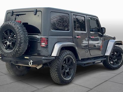 Used 2014 Jeep Wrangler Unlimited Sahara w/ Connectivity Group image 13