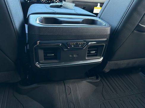 New 2026 GMC Sierra 2500 SLT w/ SLT Premium Package AWD/4WD image 29