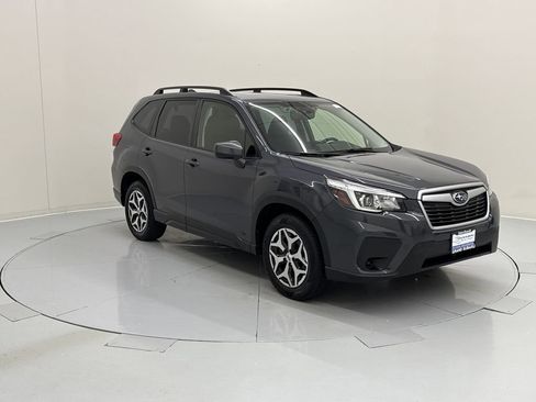 Used 2020 Subaru Forester Premium w/ Popular Package #1 AWD/4WD image 8