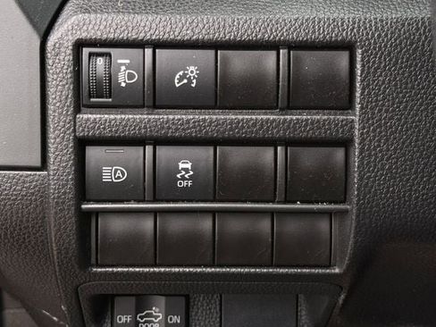 Used 2024 Toyota Tacoma SR RWD image 22