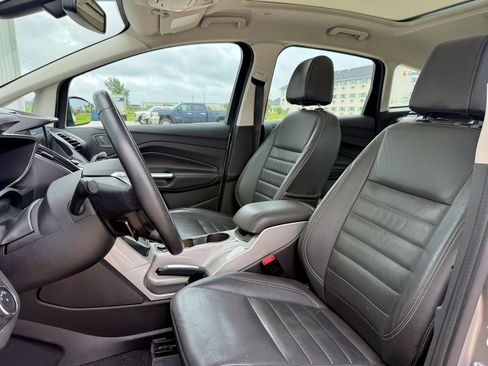 Used 2016 Ford C-MAX SEL w/ Equipment Group 302A FWD image 11