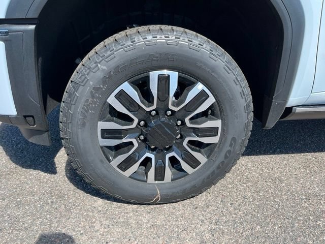 New 2026 GMC Sierra 2500 Denali Ultimate AWD/4WD image 10