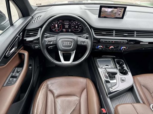 Used 2017 Audi Q7 3.0T Premium Plus AWD/4WD image 9