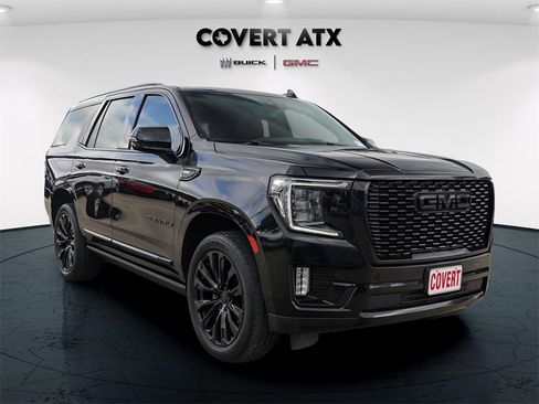 Used 2021 GMC Yukon Denali w/ Denali Premium Package image 9