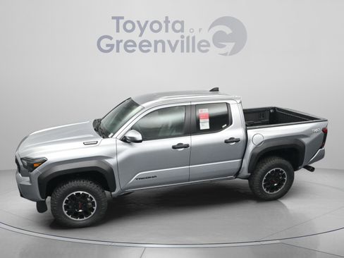 New 2026 Toyota Tacoma TRD Off-Road AWD/4WD image 4