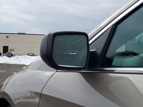 Used 2023 Chevrolet Malibu LT image 34