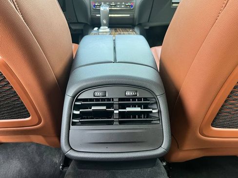 Used 2019 Maserati Ghibli S Q4 AWD/4WD image 20